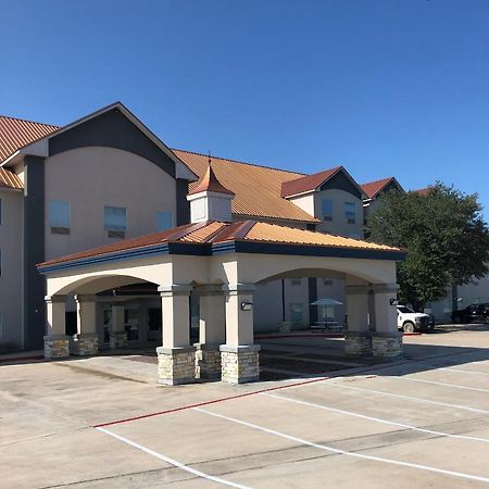 Fairbridge Inn & Suites Cuero Exterior foto